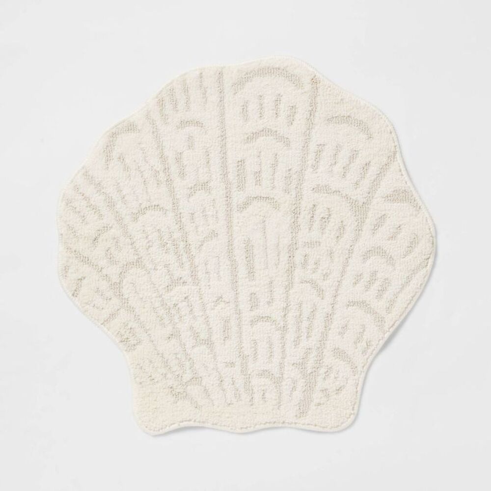24"x24" Seashell Shaped Coastal Non-Skid Bath Rug - Threshold